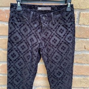 Levis Skinny Jeans with Velvet Print